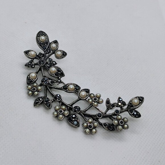 Monet Large Black Rhinestone & Faux Pearl Flower Spray Brooch Silver Tone 3.5" - Picture 2 of 7